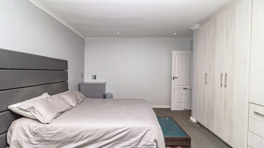 To Let 4 Bedroom Property for Rent in Kenridge Heights Western Cape